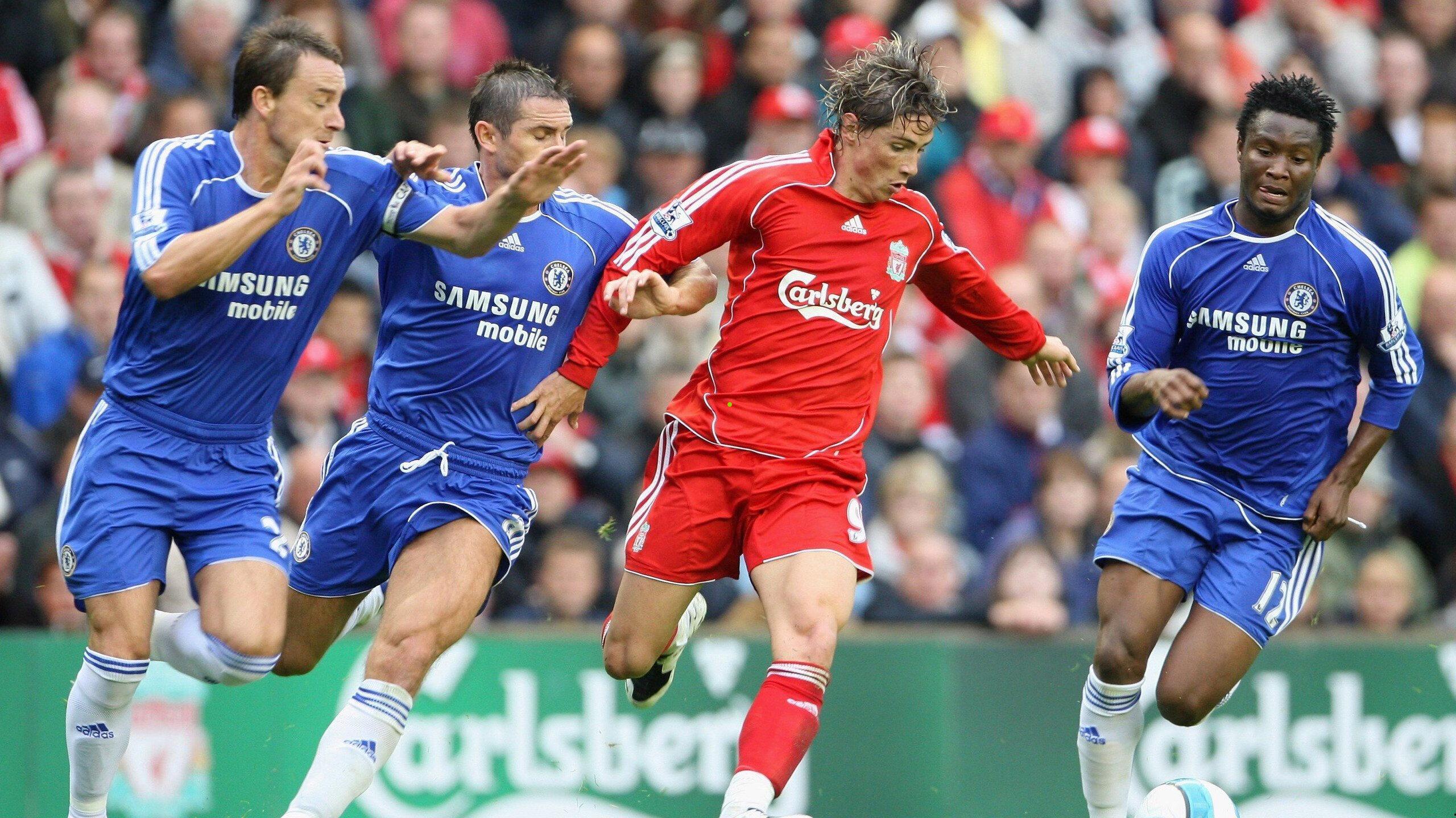 加拉塔萨雷主帅坦言,再度求购恰尔汗奥卢未果 国际米兰坚决留人