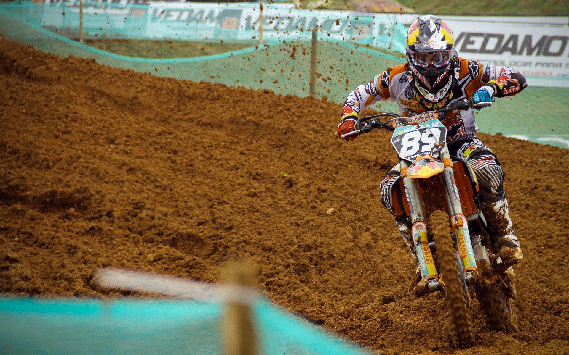 湖人官宣签约全能中锋，场均25.5+8+4悍将加盟，曾与杨瀚森G联赛上演对决好戏